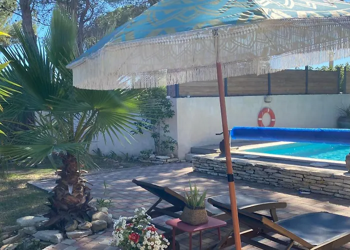 Grande Un Voyage Au Calme A La Campagne Entree Independante Cote Piscine 3* Безье